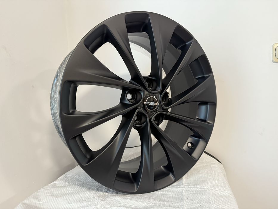 Oryginalne Felgi aluminiowe 17" 5x105 Opel Astra K Astra J Mokka