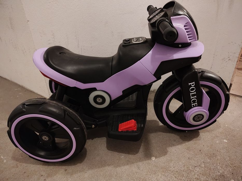 Motorek rowerek elektryczny autko ładowarka