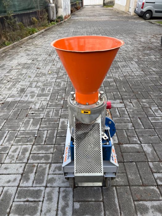Maquina de fazer pellets smartec plt 100