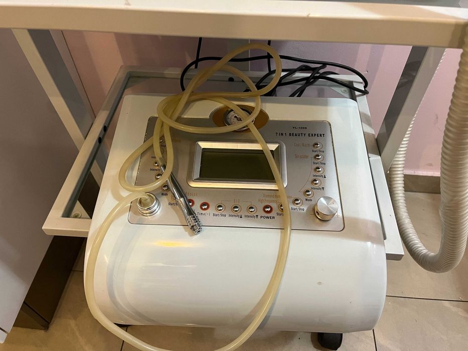 Kombajn Kosmetyczny BEAUTY EXPERT YL-1009 7w1