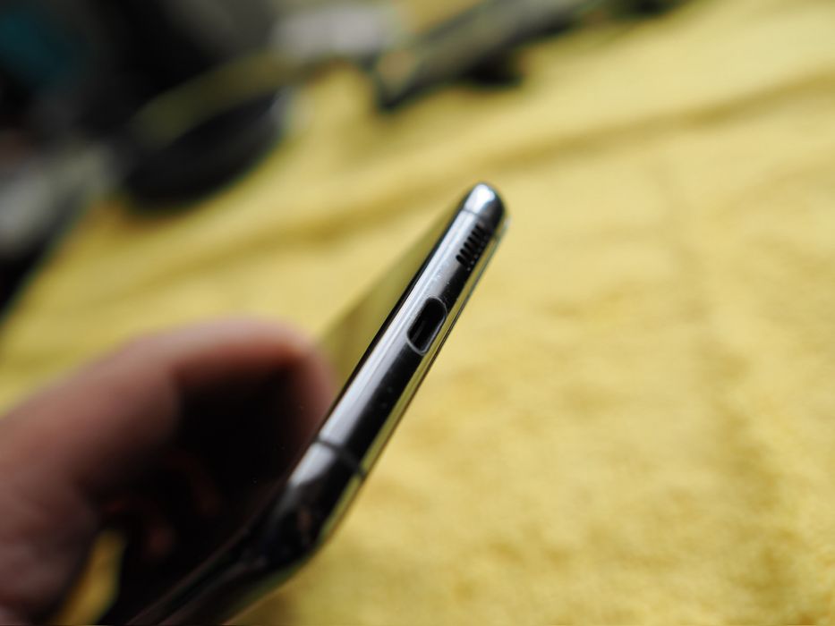 Smartfon Samsung Galaxy S20+ PLUS 8GB/128GB ZESTAW