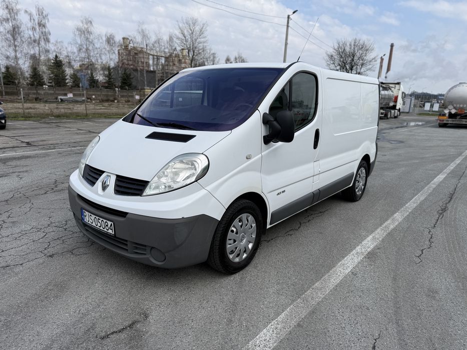 Renault Trafic 115 dci L1H1 Zadbany! Niski przebieg
