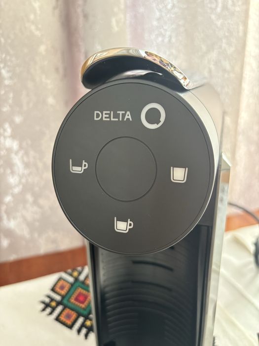 Капсульна кавоварка без капучинатора Delta Q Mini Qool