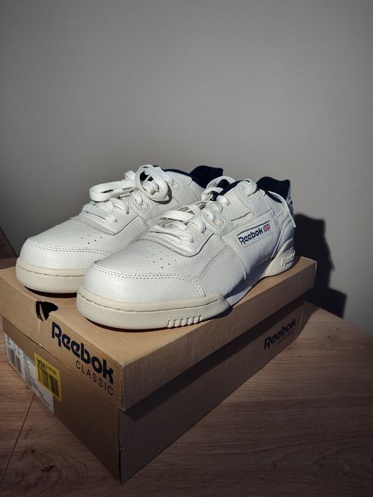 Buty Reebok DV9593 r. 37.5