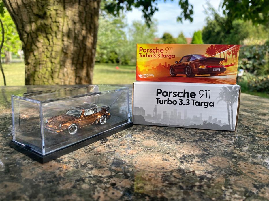 Hot Wheels RLC Exclusive 1988 Porsche 911 Targa Turbo