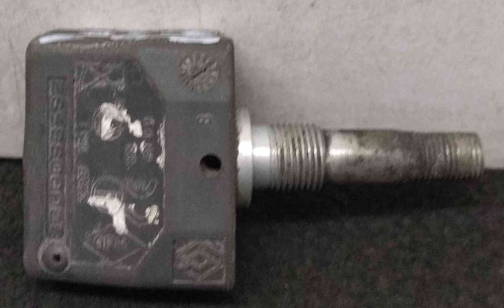 Sensor de Pressão dos Pneus 8200086582 - RENAULT MEGANE I