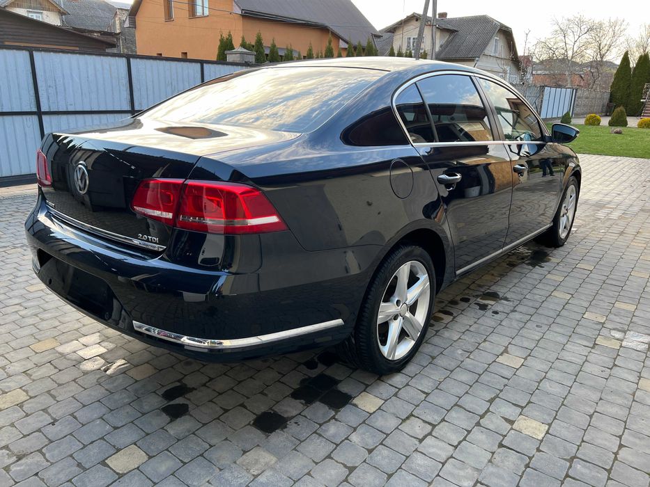 Кришка багажника задня VW Passat B7 Європа седан LC9X багажнік