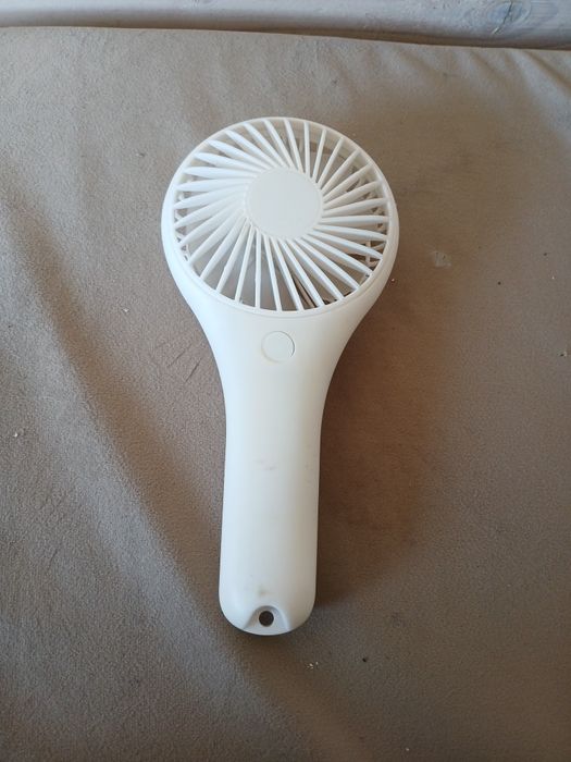 witam mam do sprzedania wiatrak