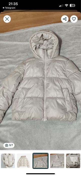 Тепла куртка відомого бренду