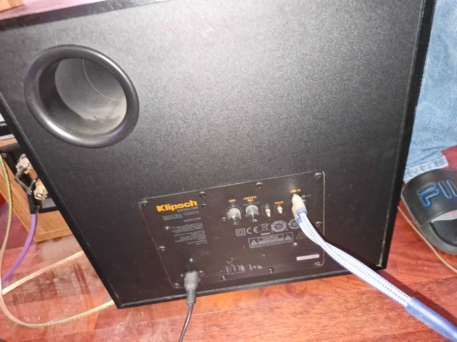 Subwoofer KLIPSCH New Reference R-121 SW