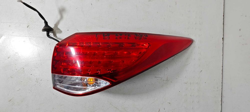 HYUNDAI I40 KOMBI  SW LED 2012 Rok prawa lampa prawy tył