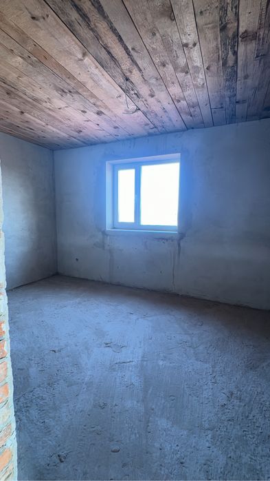 Продаж цегляного  будинку в с.Лище