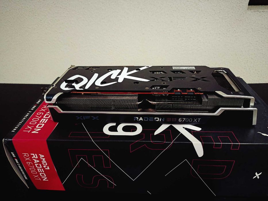 Placa Gráfica RX 6700 XT 12GB
