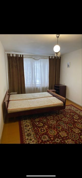 Здам окрему кімнату для дівчини( студент або працююча)