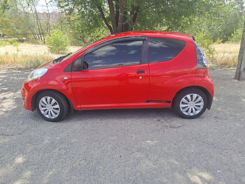 Продам Citroen C1