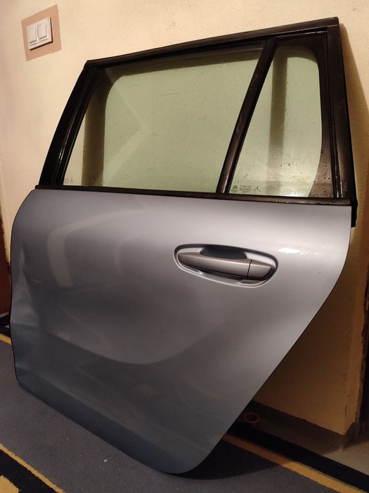 Drzwi lewe tylne Citroen C4 Grand Picasso II 2013 kolor EHHC