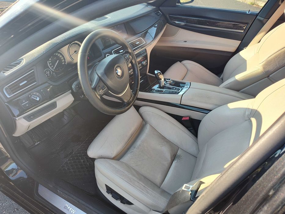 BMW F01 740 D xdrive