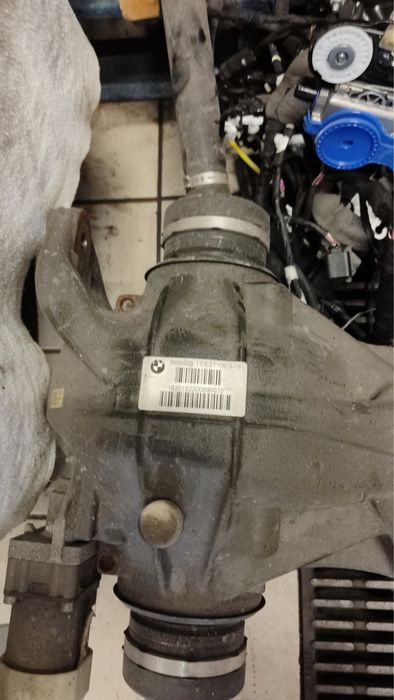 ходова частина БМВ М8 (bmw m8) пружини кайли оригінальні з америки