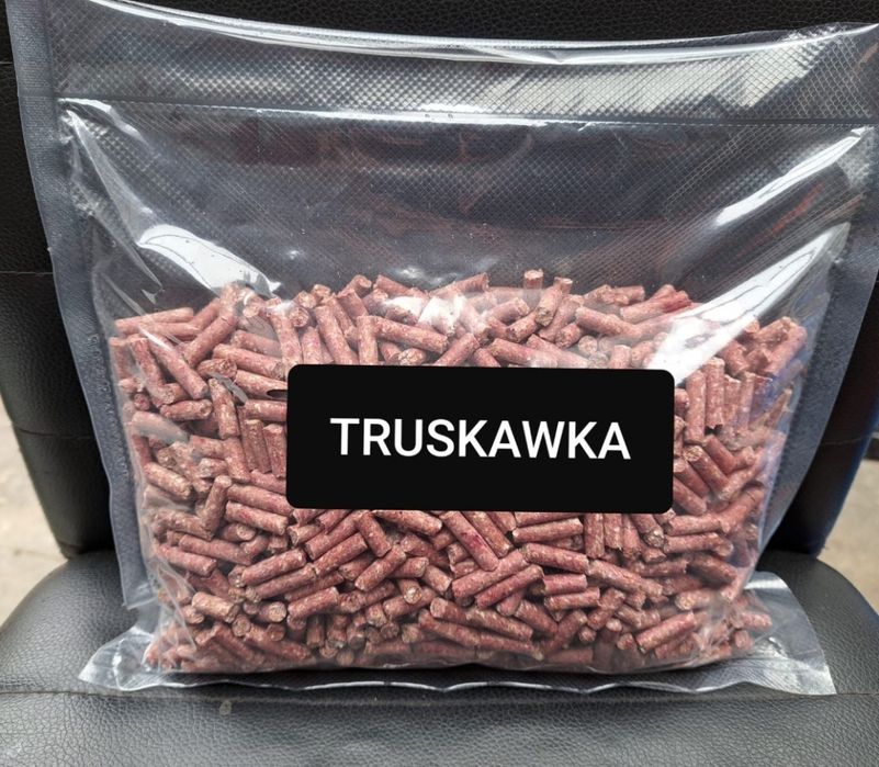 Pellet wędkarski Zanętowy- 6 mm - rożne smaki- 1 kg