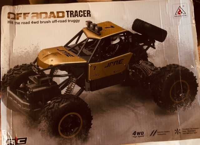 Carro tamanho grande, elétrico com recarga telecomandado