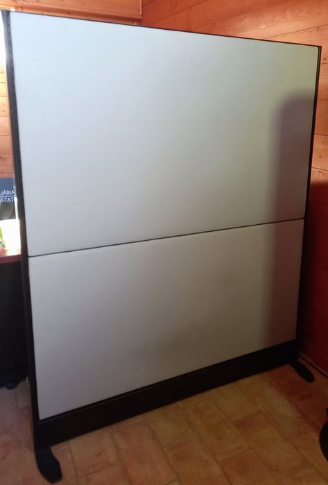 Divisorias para escritório LEVIRA