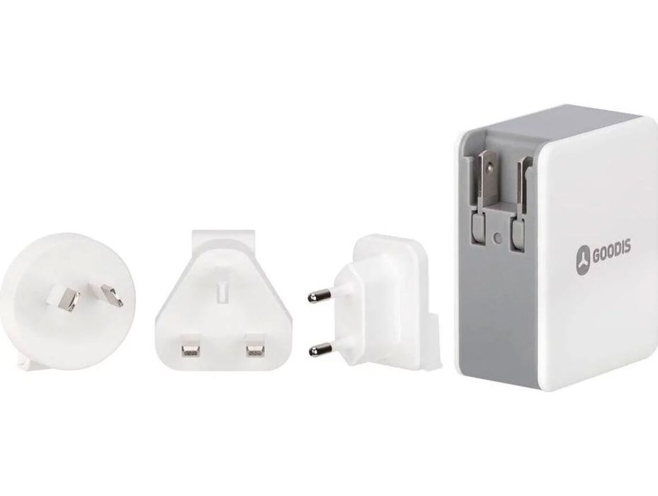 Carregador USB + Adaptadores Viagem + Bolsa - NOVO!!!