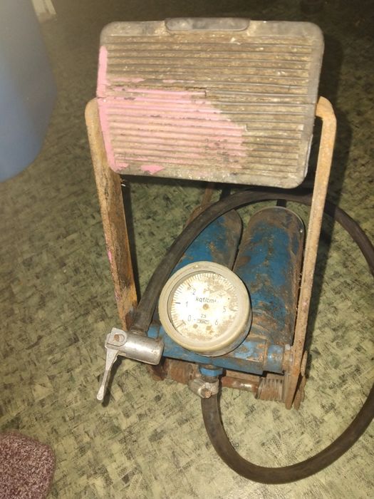 Насосы ножные с монометром