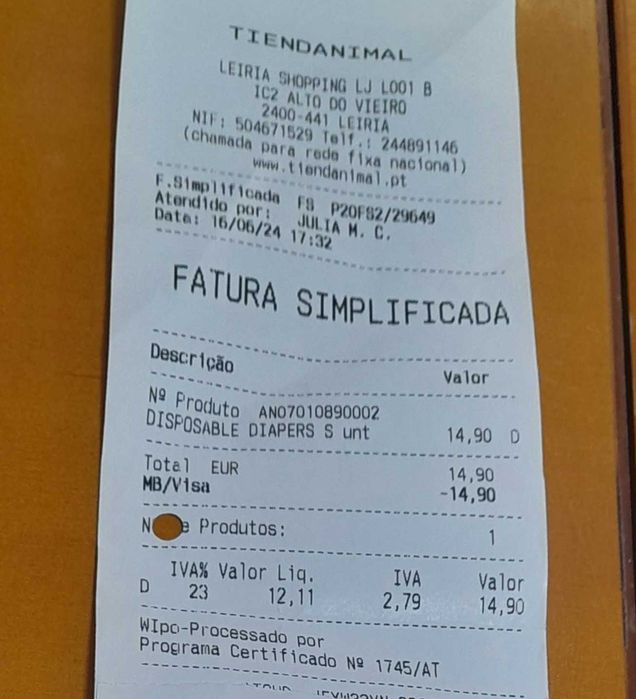 Fraldas descartáveis para cadelinhas