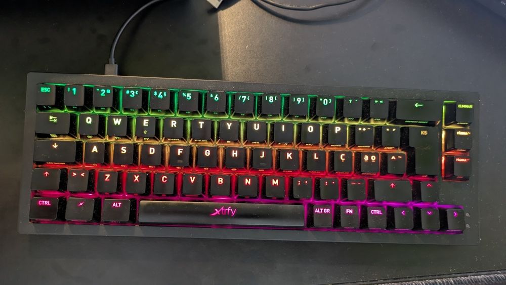 Teclado mecânico xtrify k5