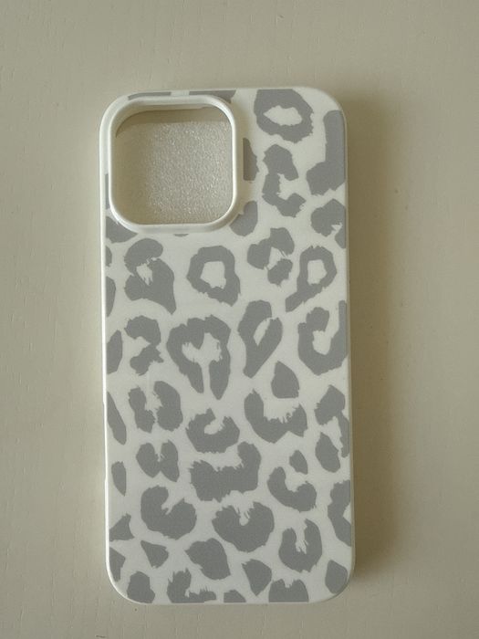 Чехол на 16 pro max