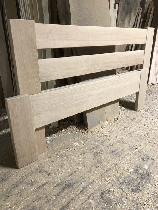 Продам дерев'яне ліжко