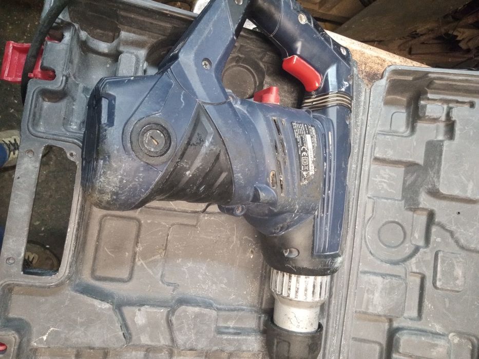 Sprzedam młot udarowy