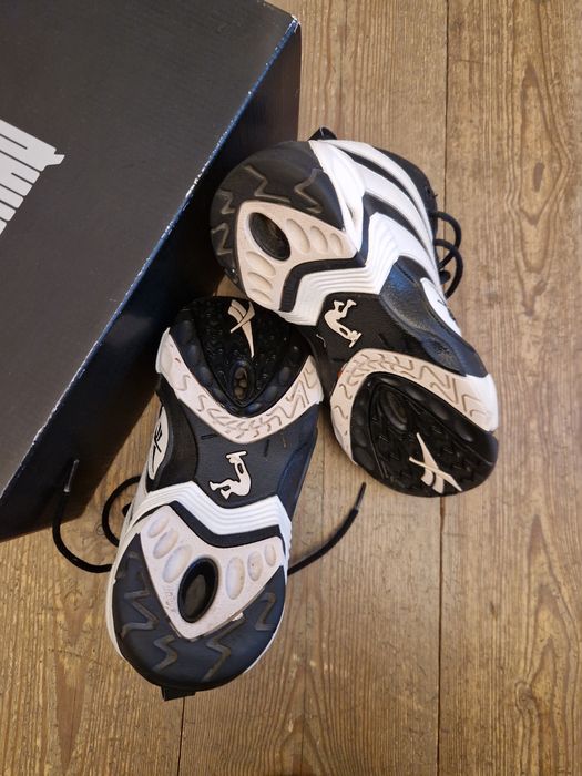 Buty Reebok Shaqnosis rozmaiar 35 4.5 black/White FV9284