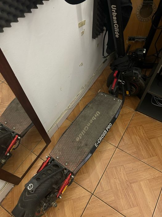 Trotinete Urban Glide  E-CROSS PRO BOOST