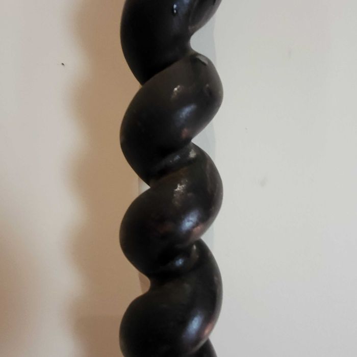 Poste madeira / coluna enrolada escura pau-santo