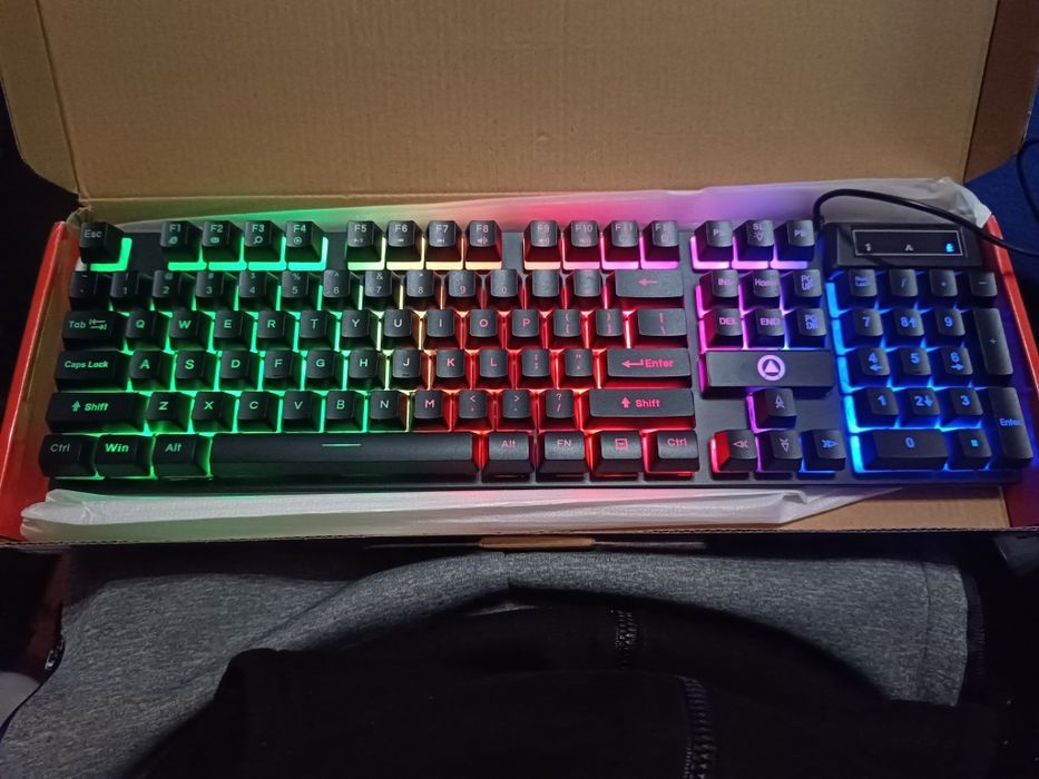 ASUS ROG em bom estado