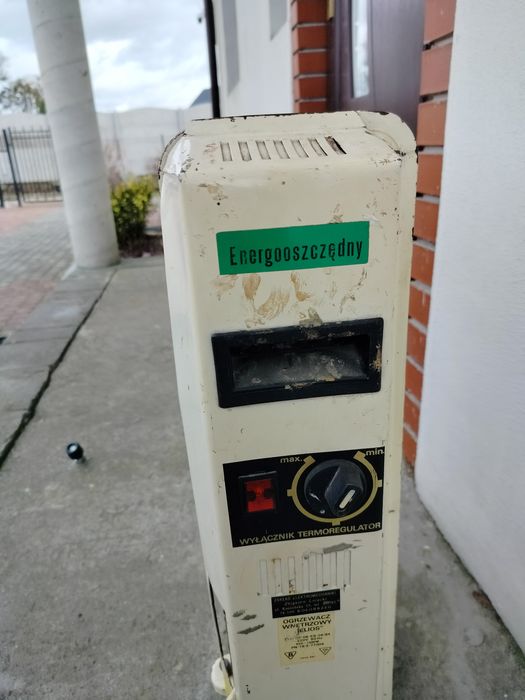 Grzejnik elektryczny olejowy