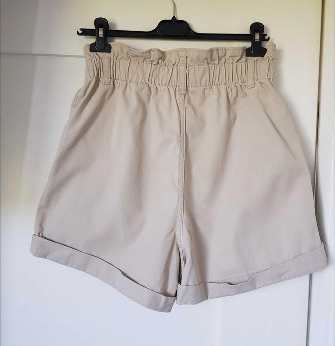 Beżowe spodenki szorty paperbag h&m wysoki stan