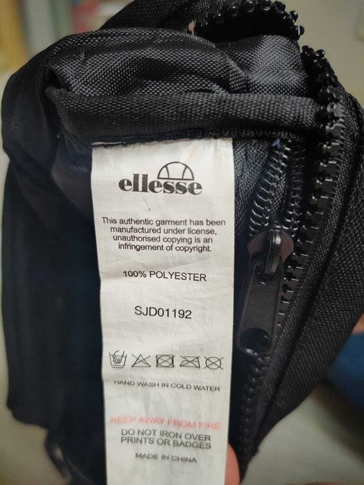 Nerka saszetka Ellesse