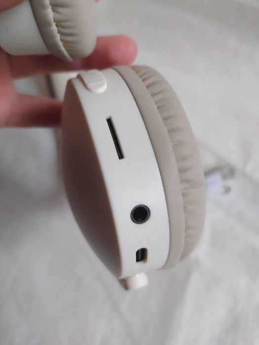 Bluetooth навушники накладні