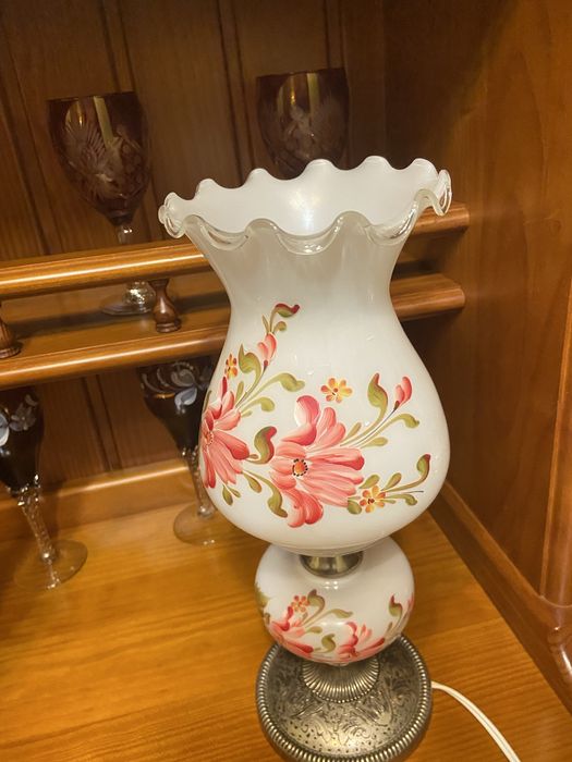 Candeeiro de mesa em loiça