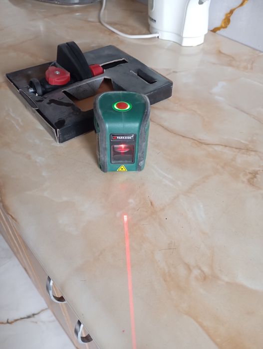 Продам лазер з Німеччини.