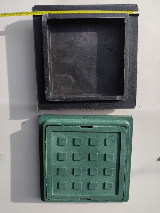 Люки каналізаційні