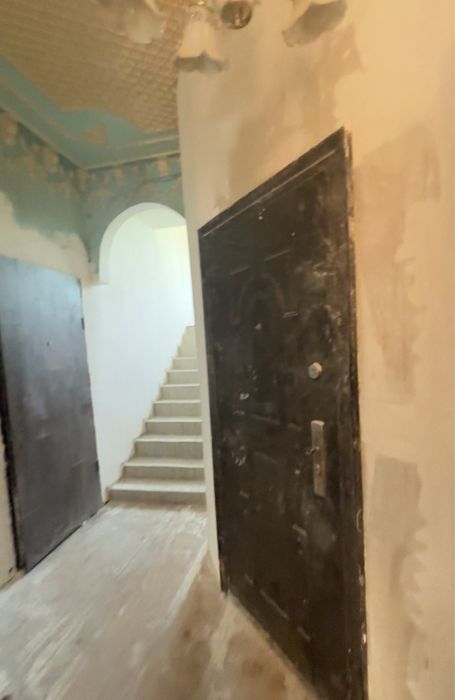 Продам 2-во поверховий будинок на Донского