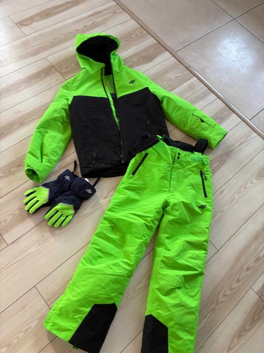 kombinezon narciarski 4f 158cm +gratis