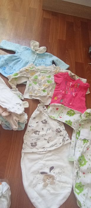 Срочно продам пакет детских вещей,детские вещи боди,человечки,ползунки