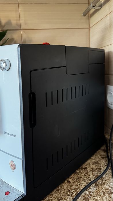 Кофе машина Nivona CafeRomatica (серия 600–700)