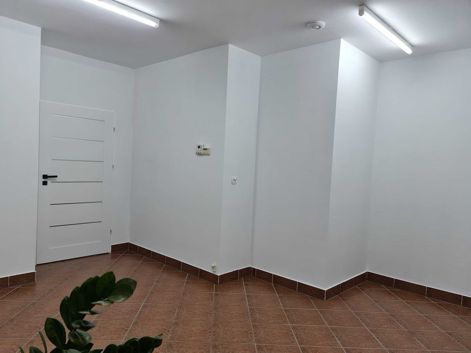 Lokal użytkowy/biuro/gabinety