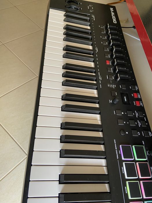 M audio oxygem pro 61