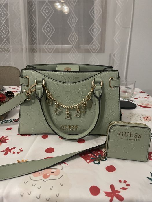 Mala guess verde claro